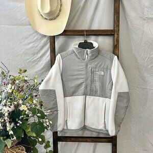 The North Face Women's Denali Fleece Jacket-Size Medium